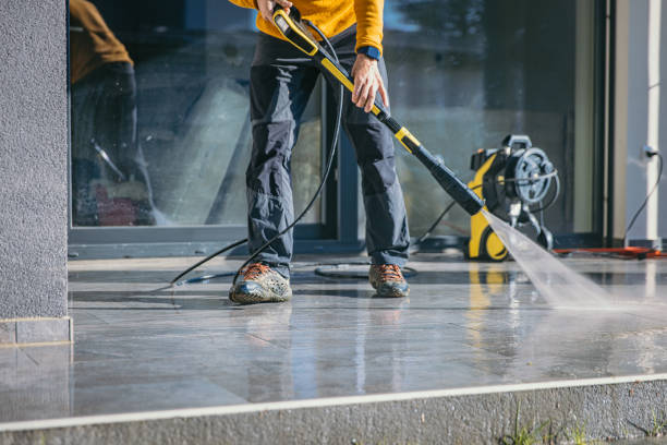 Best Local Pressure Washing Services  in Lac Du Flambeau, WI