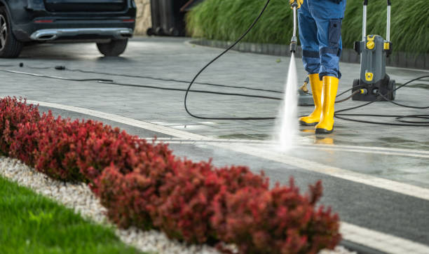 Best Commercial Pressure Washing  in Lac Du Flambeau, WI